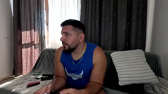 Gold Alpha Boy online show from October 2025 10:40:02 AM