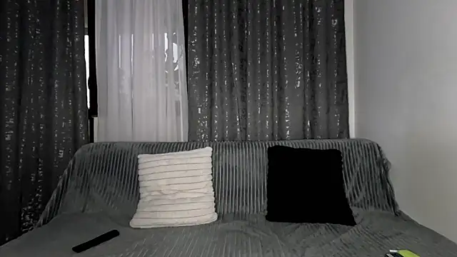 Gold Alpha Boy online show from November 2025 02:05:02 PM