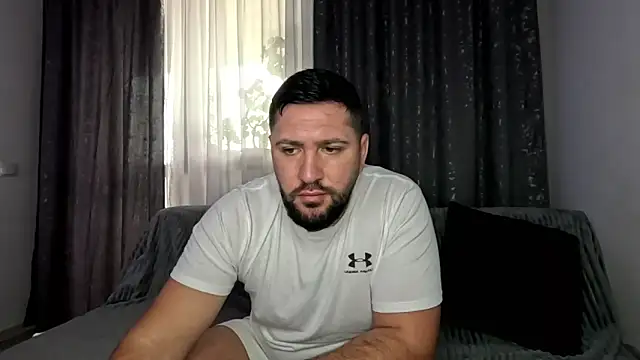 Gold Alpha Boy online show from November 2025 09:12:02 AM