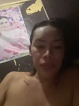 Snapshot of hechanovaa chatting on May 2026 09:35:02 PM hechanovaa online show from May 2026 09:35:02 PM