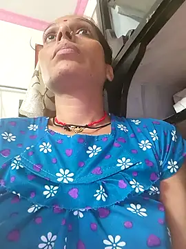 Snapshot of ISHANI-SINGH chatting on October 2025 03:29:01 PM ISHANI-SINGH online show from October 2025 03:29:01 PM