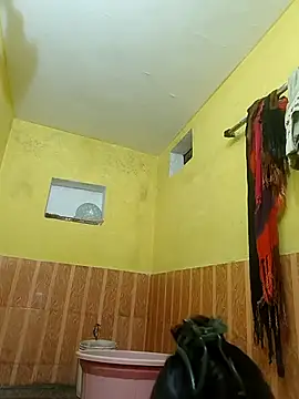 Snapshot of ISHANI-SINGH chatting on November 2025 02:23:01 PM ISHANI-SINGH online show from November 2025 02:23:01 PM