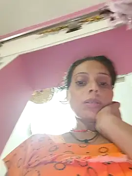 Snapshot of ISHANI-SINGH chatting on November 2025 02:35:01 AM ISHANI-SINGH online show from November 2025 02:35:01 AM