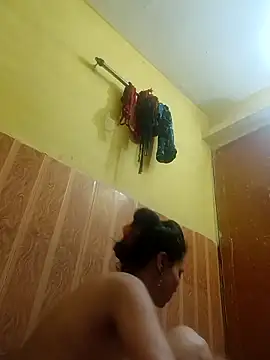 Snapshot of ISHANI-SINGH chatting on February 2026 06:08:02 PM ISHANI-SINGH online show from February 2026 06:08:02 PM