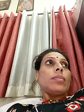 Snapshot of ISHANI-SINGH chatting on April 2026 02:44:01 PM ISHANI-SINGH online show from April 2026 02:44:01 PM