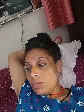 Snapshot of ISHANI-SINGH chatting on July 2026 10:32:02 AM ISHANI-SINGH online show from July 2026 10:32:02 AM
