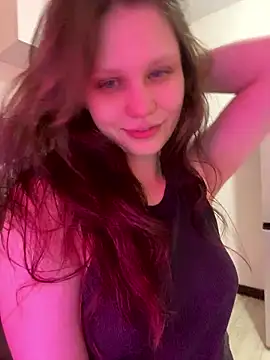 Snapshot of Lunliss chatting on January 2026 11:08:01 PM Lunliss online show from January 2026 11:08:01 PM