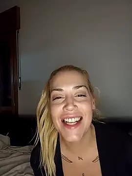 hacheacca online show from November 2025 11:04:02 PM