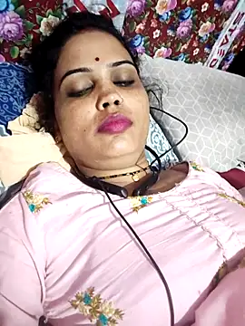 Snapshot of Cut_ragni chatting on March 2026 04:18:01 AM Cut ragni online show from March 2026 04:18:01 AM