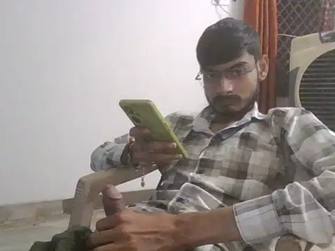 Kashiroy7315 online show from April 2026 04:34:02 PM