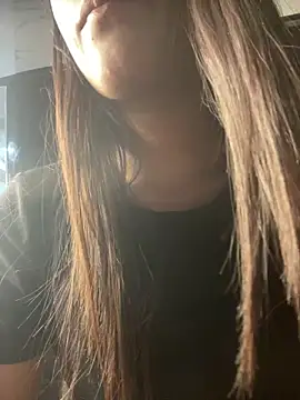 mickle james online show from February 2026 06:37:01 PM