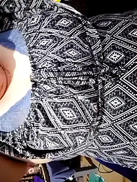 Hnonasix89 online show from April 2026 11:37:01 AM