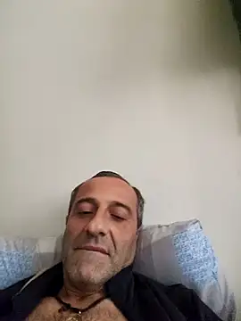 Snapshot of NY-DuDu chatting on December 2025 06:27:02 PM NY-DuDu online show from December 2025 06:27:02 PM