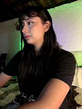 kaori 77 online show from September 2025 03:43:01 AM