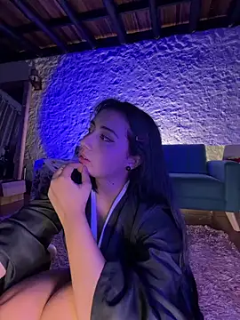 kaori 77 online show from April 2026 07:45:01 AM