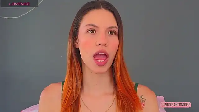 Snapshot of AntonellaaRossii chatting on March 2026 01:29:02 PM AntonellaaRossii online show from March 2026 01:29:02 PM