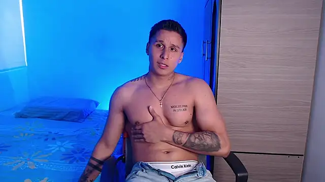 valentinosex1 online show from November 2025 08:31:01 PM