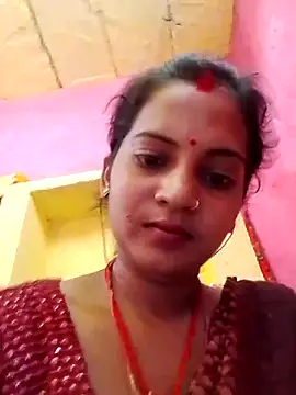 Snapshot of Hot_bbbb chatting on June 2026 05:56:01 AM Hot bbbb online show from June 2026 05:56:01 AM