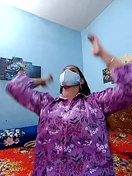 Cute Faria online show from April 2026 04:22:01 AM