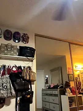 Snapshot of Chicagobabe chatting on September 2025 09:36:02 AM Chicagobabe online show from September 2025 09:36:02 AM