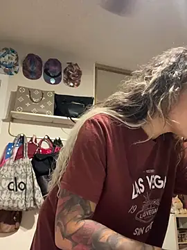 Snapshot of Chicagobabe chatting on September 2025 01:22:02 AM Chicagobabe online show from September 2025 01:22:02 AM