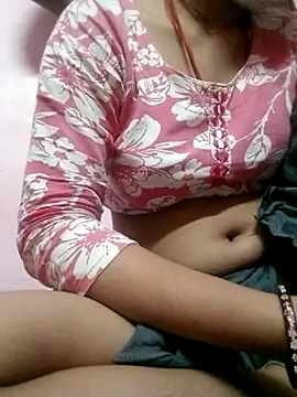 Snapshot of Hot_crety chatting on June 2026 08:44:02 PM Hot crety online show from June 2026 08:44:02 PM