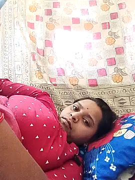 Snapshot of Hot_crety chatting on July 2026 05:14:01 AM Hot crety online show from July 2026 05:14:01 AM