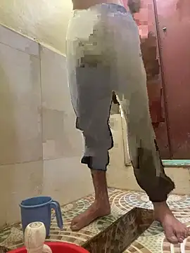 lyath3245 online show from March 2026 04:12:01 PM