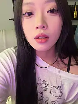 Snapshot of tuzi5201314 chatting on December 2025 05:24:02 AM tuzi5201314 online show from December 2025 05:24:02 AM