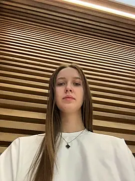 ElliRose online show from December 2025 05:45:02 AM