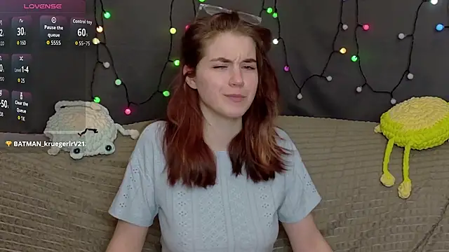 Snapshot of ElzaBlis chatting on December 2025 02:57:02 PM ElzaBlis online show from December 2025 02:57:02 PM