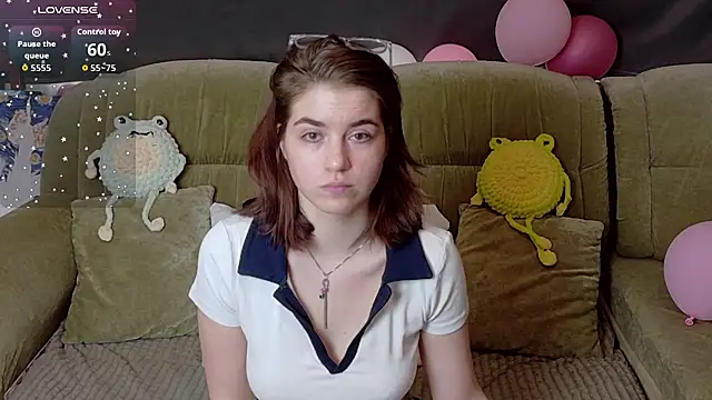 Snapshot of ElzaBlis chatting on March 2026 01:06:01 PM ElzaBlis online show from March 2026 01:06:01 PM