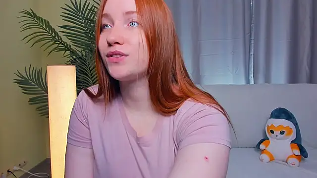 Snapshot of EthalCarlsqq chatting on September 2025 07:32:01 AM EthalCarlsqq online show from September 2025 07:32:01 AM