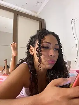 jhennyfer online show from September 2025 05:07:01 AM