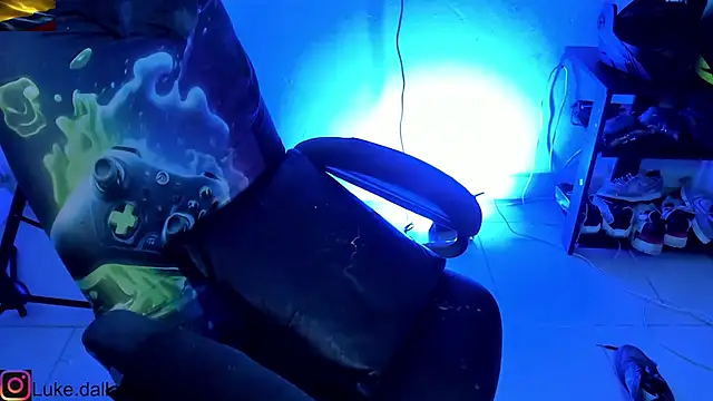 zeus 7777 online show from January 2026 10:32:01 AM