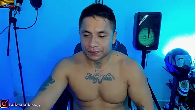 zeus 7777 online show from February 2026 09:55:01 PM