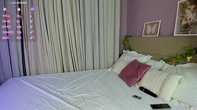 Snapshot of Rina_Panic chatting on June 2026 01:06:01 AM Rina Panic online show from June 2026 01:06:01 AM