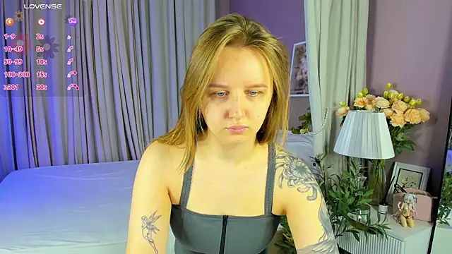 Snapshot of Rina_Panic chatting on July 2026 01:02:02 AM Rina Panic online show from July 2026 01:02:02 AM