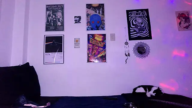 plutonbluemooon333 online show from October 2025 11:16:02 PM