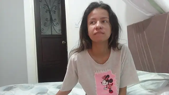 nathaly jones  online show from March 2026 12:12:02 PM