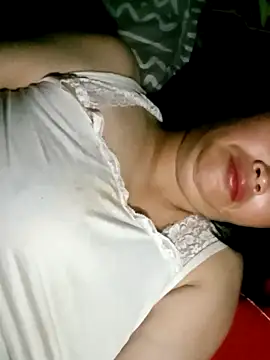 maple694 online show from September 2025 10:43:01 PM