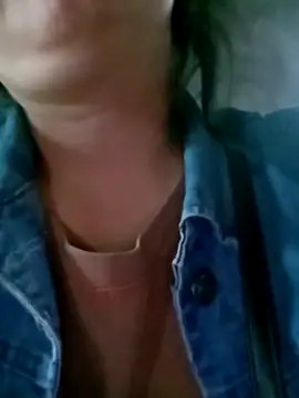 maple694 online show from October 2025 09:35:02 AM