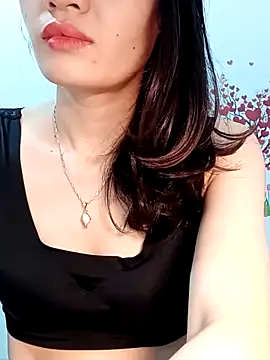 Snapshot of Hinna_x chatting on April 2026 10:21:02 PM Hinna x online show from April 2026 10:21:02 PM