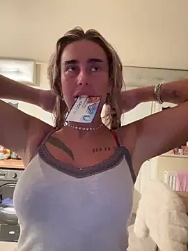 EllieMaeBaby online show from March 2026 09:42:02 PM