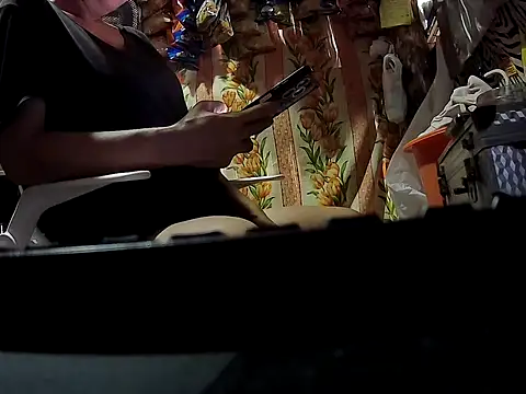 Snapshot of Hotzoey16 chatting on December 2025 12:08:01 AM Hotzoey16 online show from December 2025 12:08:01 AM