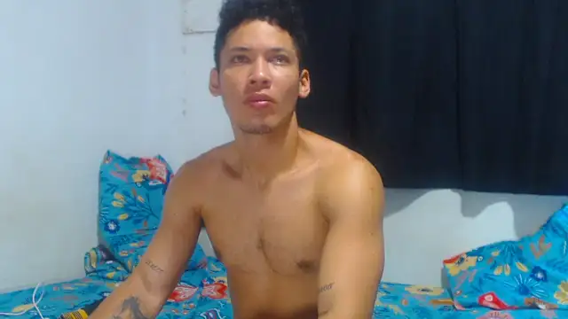 Snapshot of RuiMaddoox chatting on September 2025 11:32:02 AM RuiMaddoox online show from September 2025 11:32:02 AM