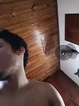 Snapshot of RuiMaddoox chatting on November 2025 12:27:02 PM RuiMaddoox online show from November 2025 12:27:02 PM