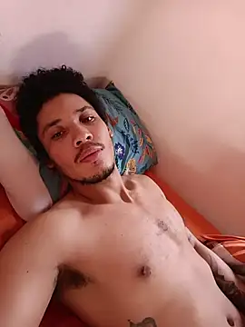 Snapshot of RuiMaddoox chatting on November 2025 01:34:01 PM RuiMaddoox online show from November 2025 01:34:01 PM