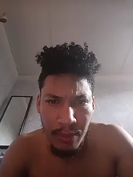 Snapshot of RuiMaddoox chatting on March 2026 02:52:01 PM RuiMaddoox online show from March 2026 02:52:01 PM