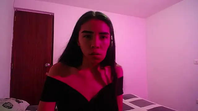 Candy Grey28 online show from October 2025 04:24:01 AM